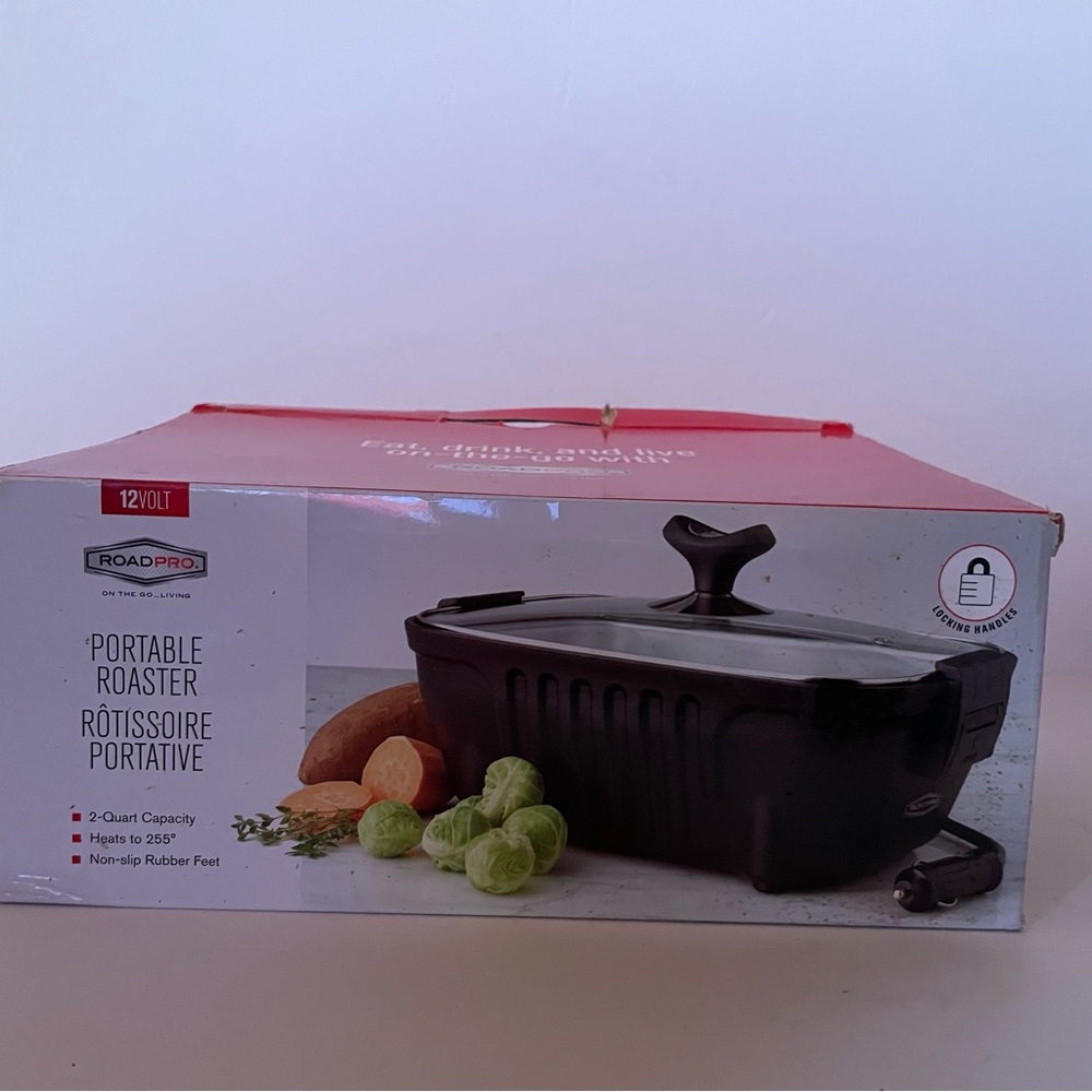 RoadPro Portable Roaster Eat, drink, and live on the go 2 quart capacity